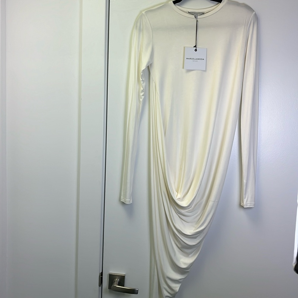 Marcellamoda Women’s Ivory long sleeve asymmetrical draped dress size small NWT